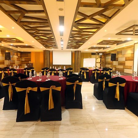 Orbett Hotel Pune Zewnętrze zdjęcie