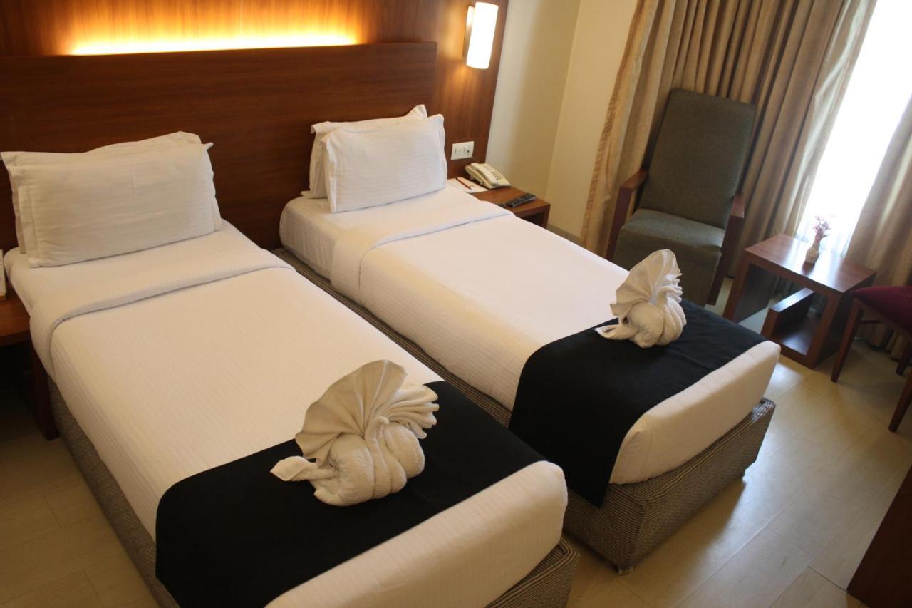 Orbett Hotel Pune Zewnętrze zdjęcie