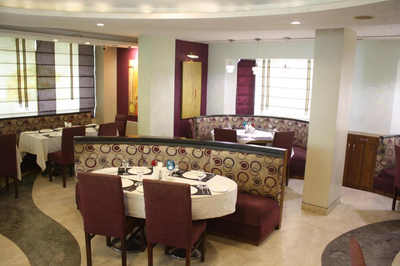 Orbett Hotel Pune Zewnętrze zdjęcie