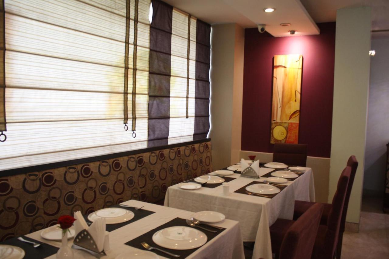 Orbett Hotel Pune Zewnętrze zdjęcie