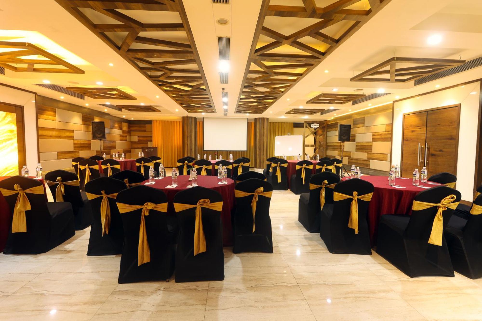 Orbett Hotel Pune Zewnętrze zdjęcie