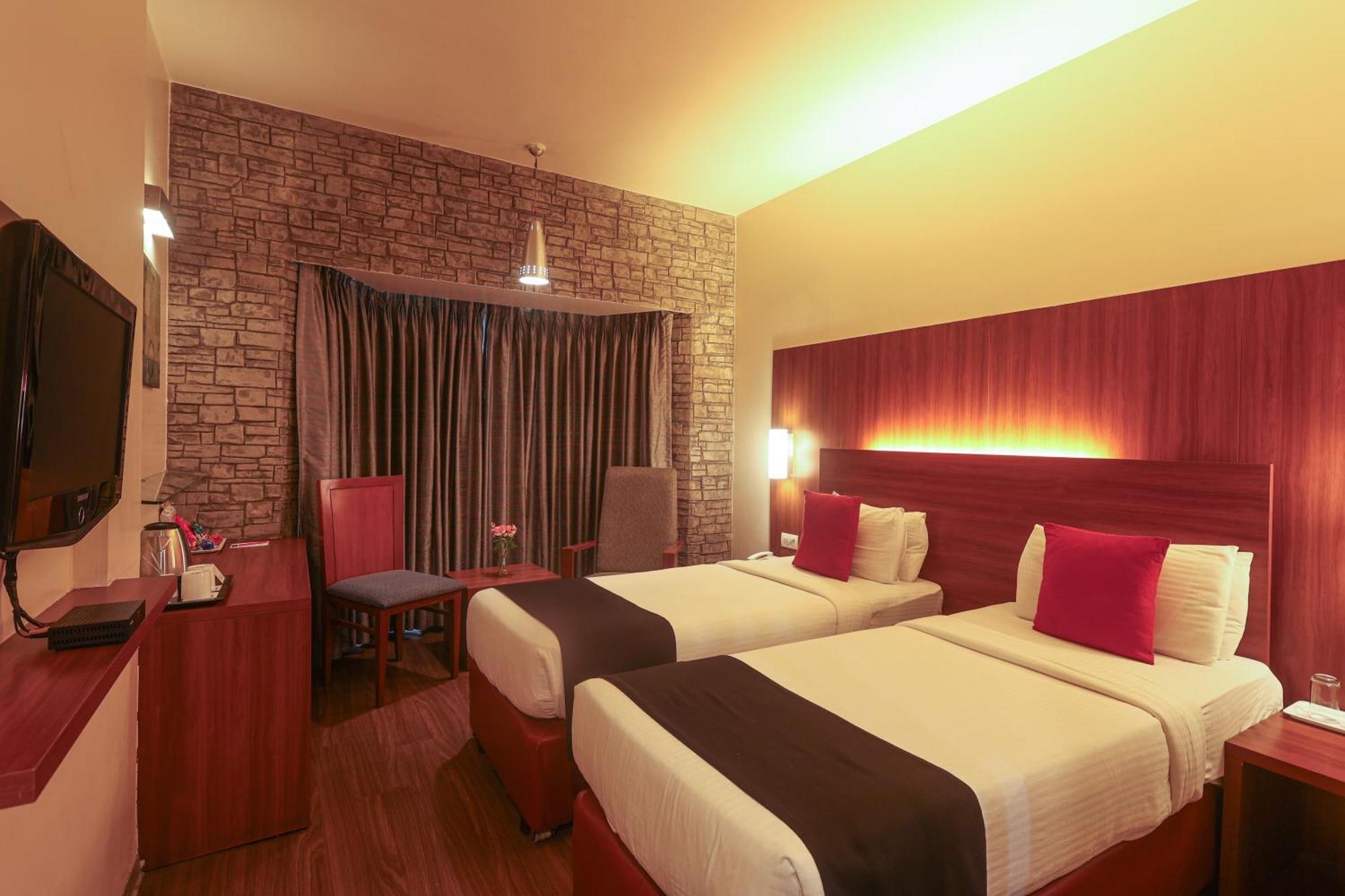 Orbett Hotel Pune Zewnętrze zdjęcie